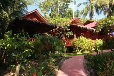 Bungalow Standard 2 con aria condizionata — Longtail Beach Resort